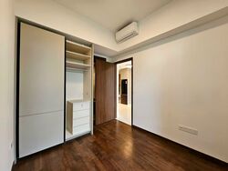 Parksuites (D10), Apartment #569428391